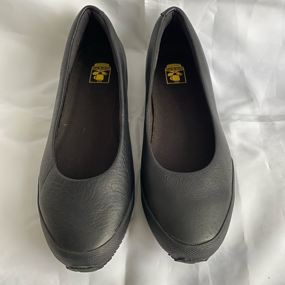 Keen Kanteen Black Slip Resistant Non-marking Close Shoes